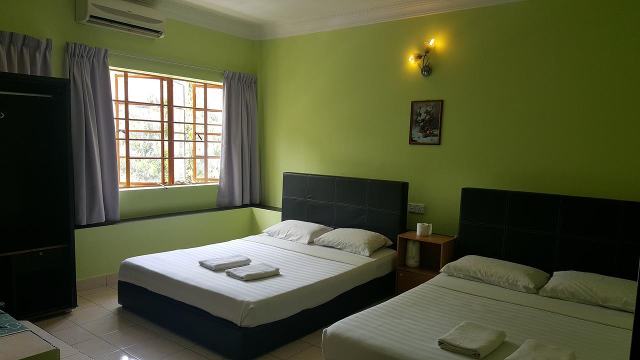 Borneo Gaya Lodge Kota Kinabalu Exterior photo